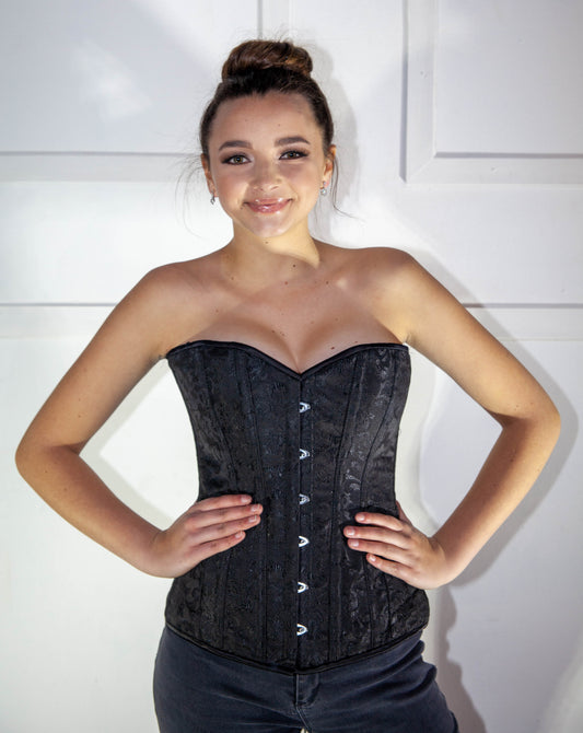 Buy a The Black Dama Corset for R495.00 in South Africa - Waisting Away