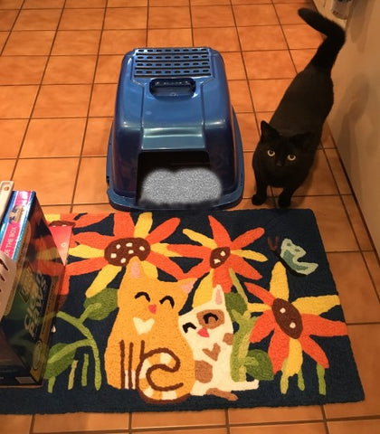 Kitties in the garden litter mat