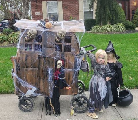 Haunted House Halloween Wagon Costume