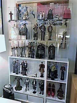 Heroes and Villains Figures Collection image 6