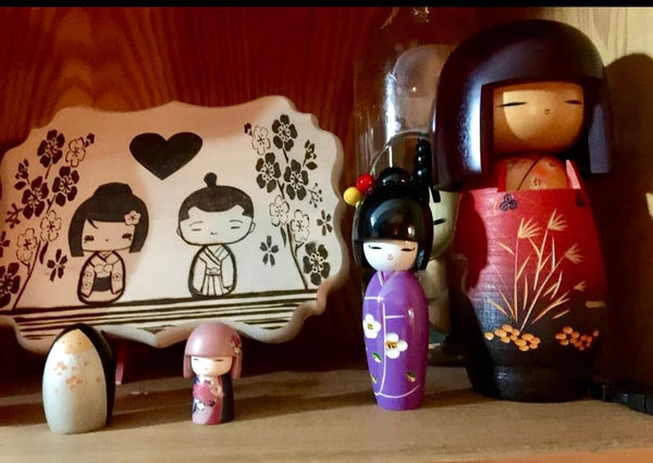 Japanese craft - Kokeshi dolls