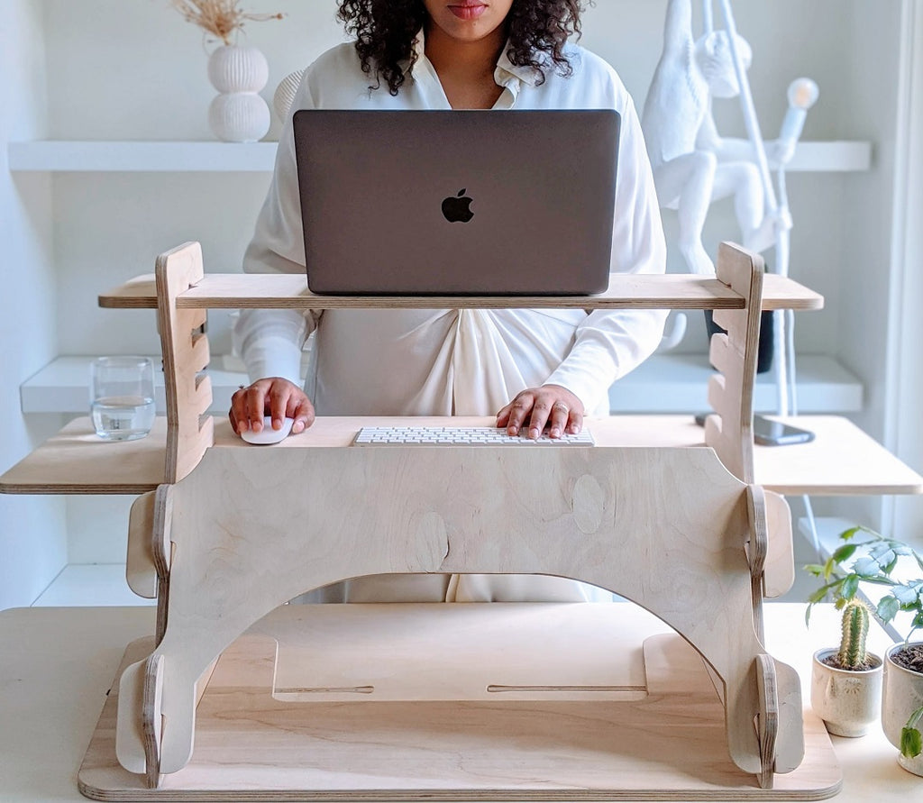 gewoon traagheid rem Sta bureau kopen? Händig | Standing desk in hout – Händig Design
