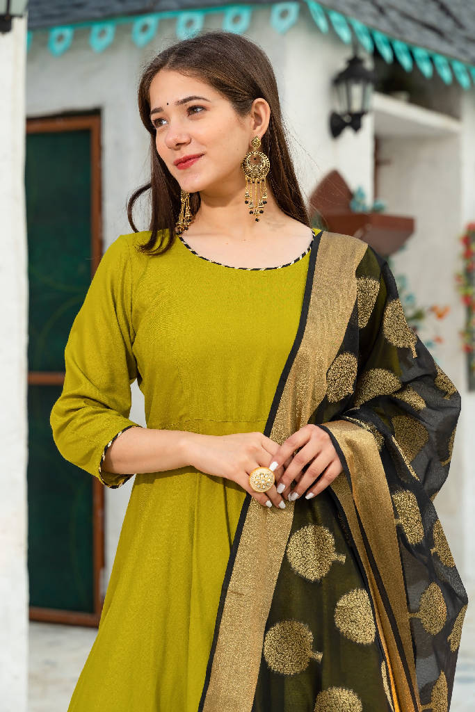 green colour combination dupatta