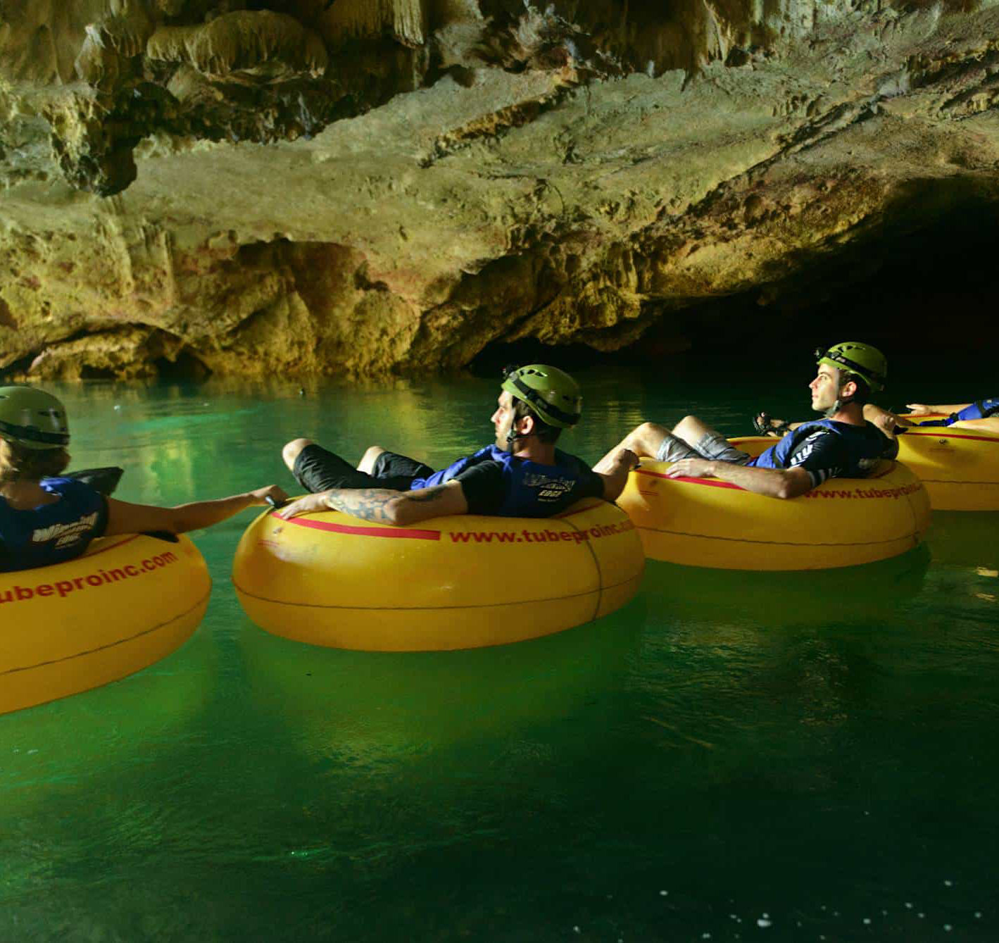 day3-cave-tubing-&-zipline-img2