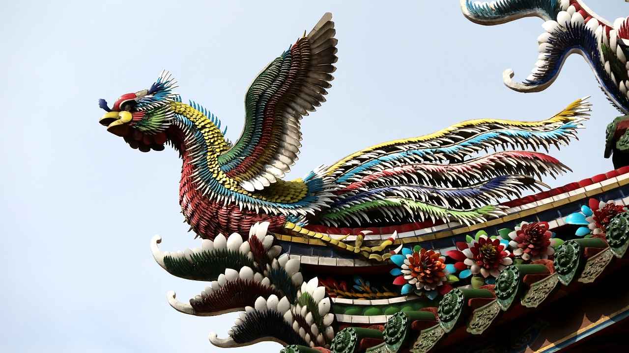 Chinesischer Phönix - mythische Kreaturen, die Glück bringen
