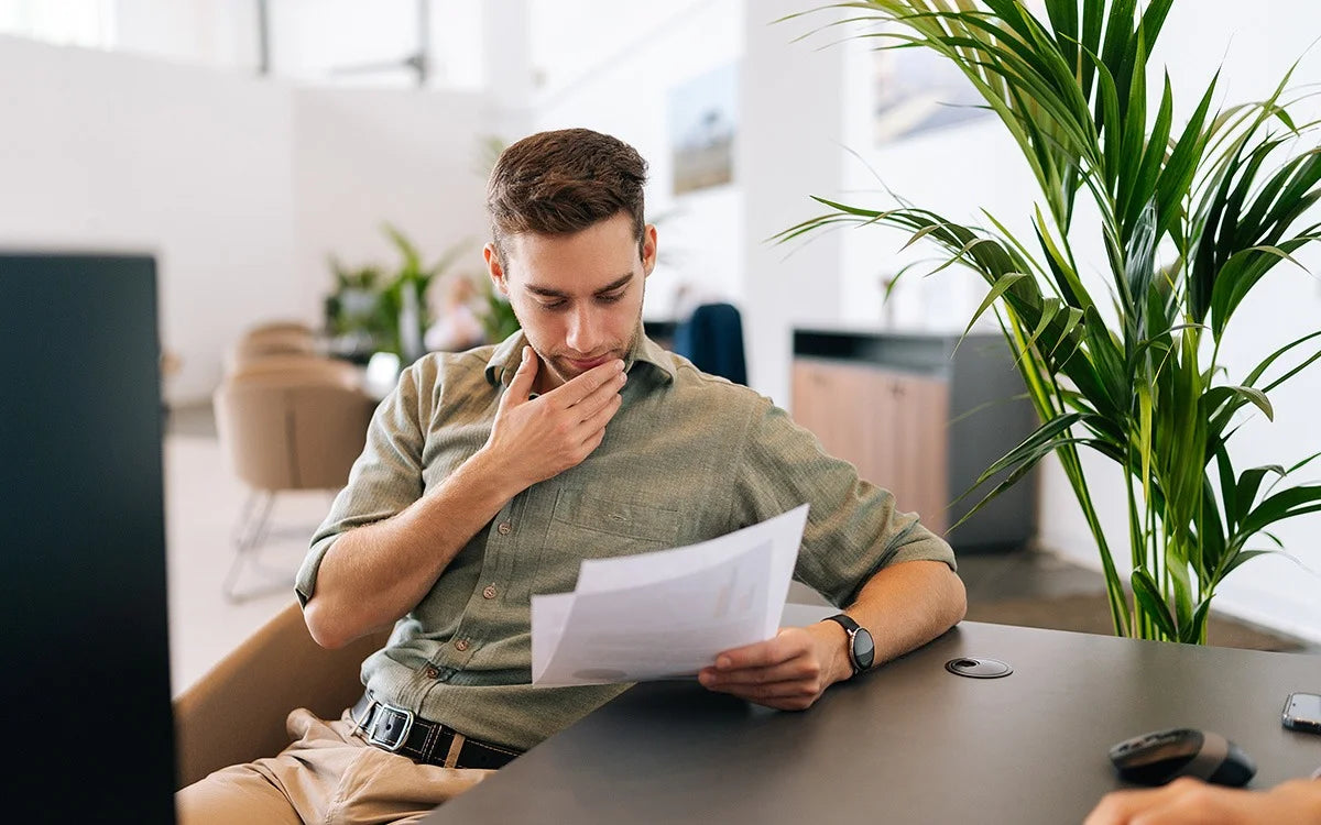 Man focused and concentrating after taking nootropics