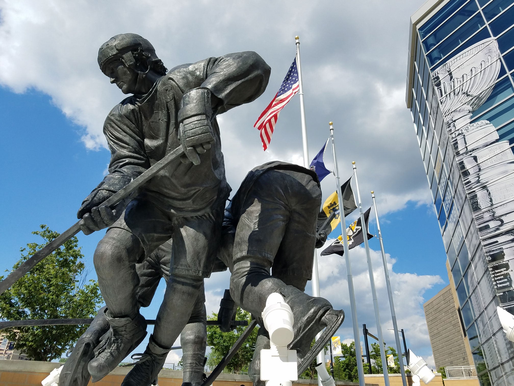 Mario Lemieux Statue Pittsburgh Pennsylvania