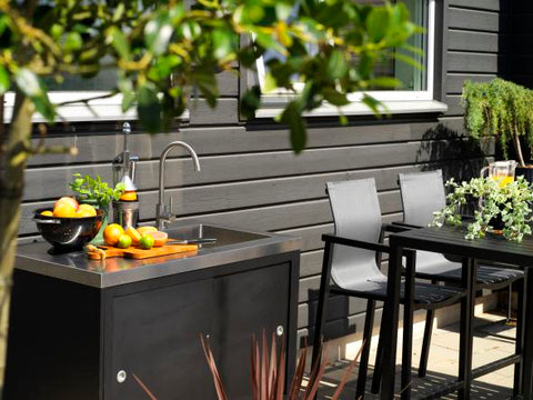 Brafab Coldstream black aluminium outdoor kitchen