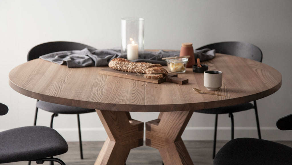 Table à manger ronde extensible MONOGRAM | Milola Suisse