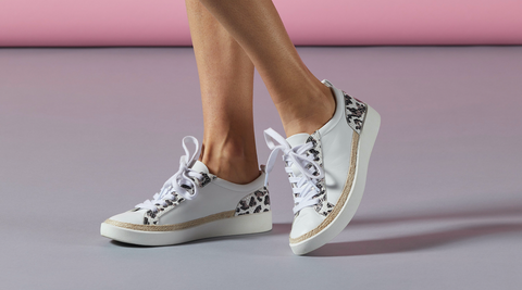 Vionic Sneaker Style called Winny with Leopard Print