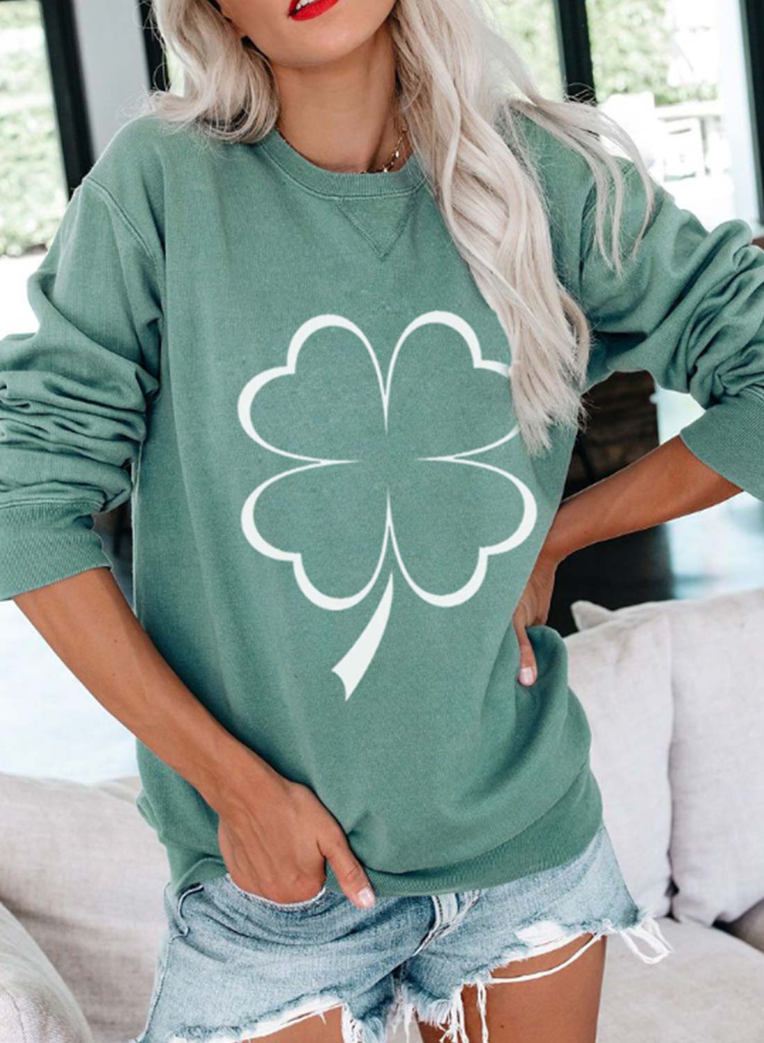 Women's Sweatshirts Four-leaf-clover Print Long Sleeve Round Neck Swea