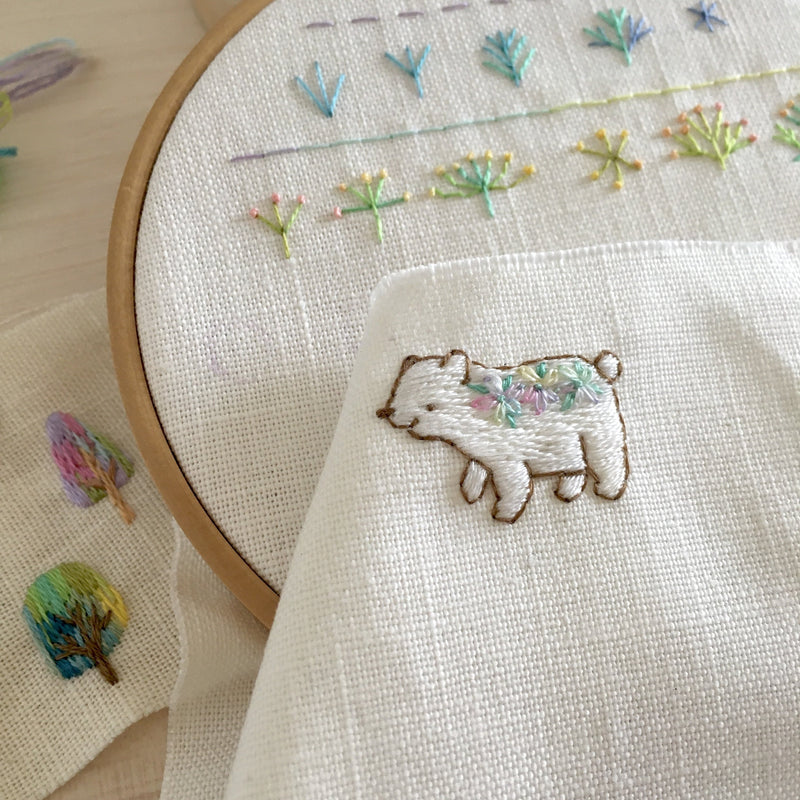 Class101 カラフル可愛い動物刺繍と季節の植物刺繍