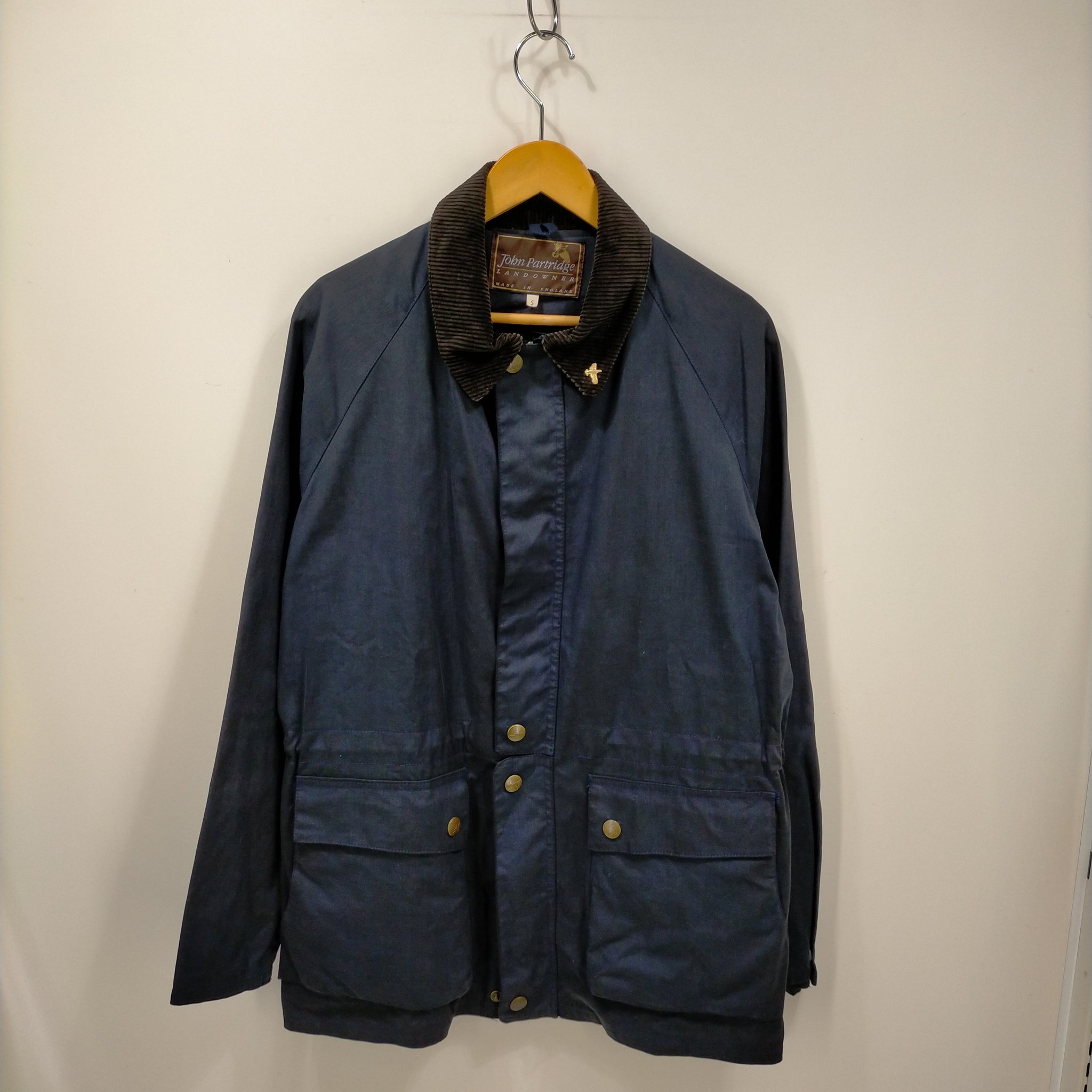 新作人気モデル ワックスロングジャケット JOHN PARTRIDGE Barbour aob