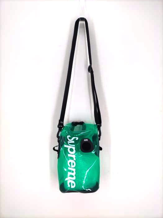 ステッカー Supreme - supreme sealline dry bag バッグ 新品の通販 by