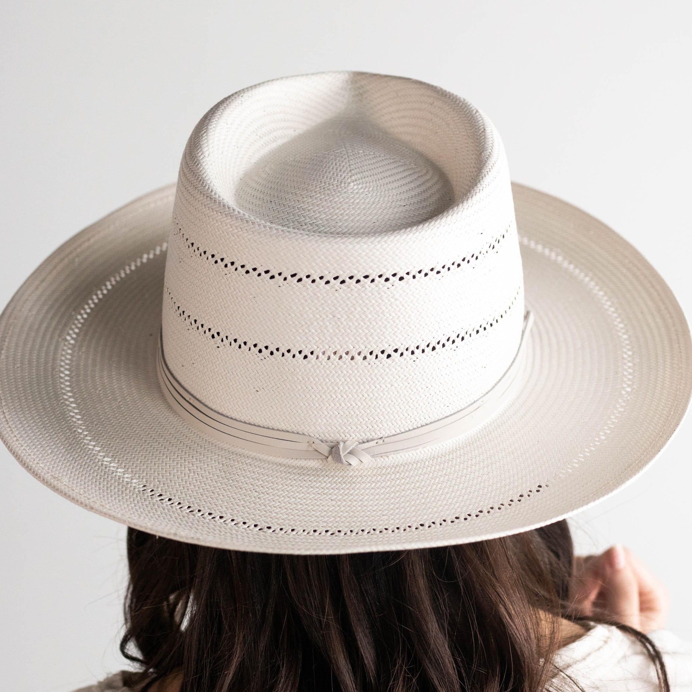 Arlo Hat With Cream Band - Straw Teardrop Fedora BLEMISHED