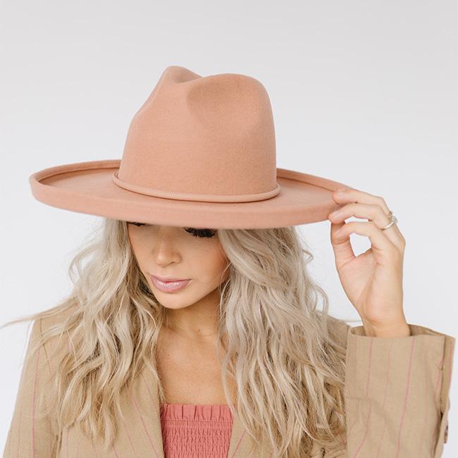 Cara Loren Pencil Brim