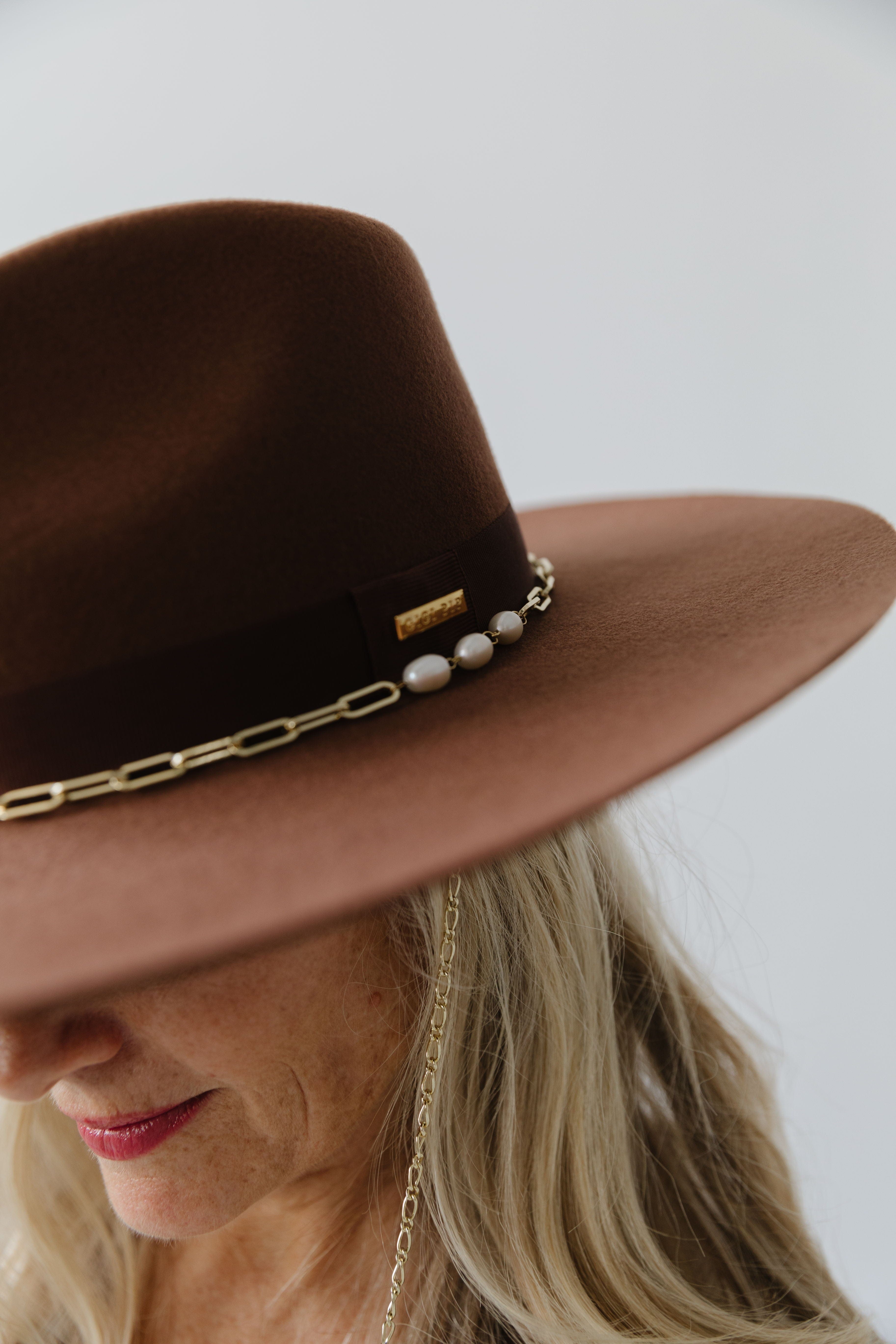 Raine Wide Brim Fedora - Dark Oak Blemished