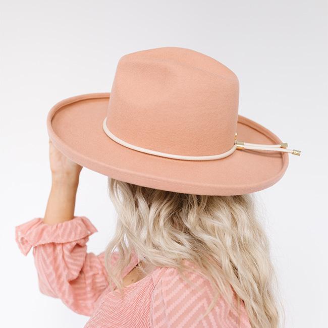 Cara Loren Pencil Brim