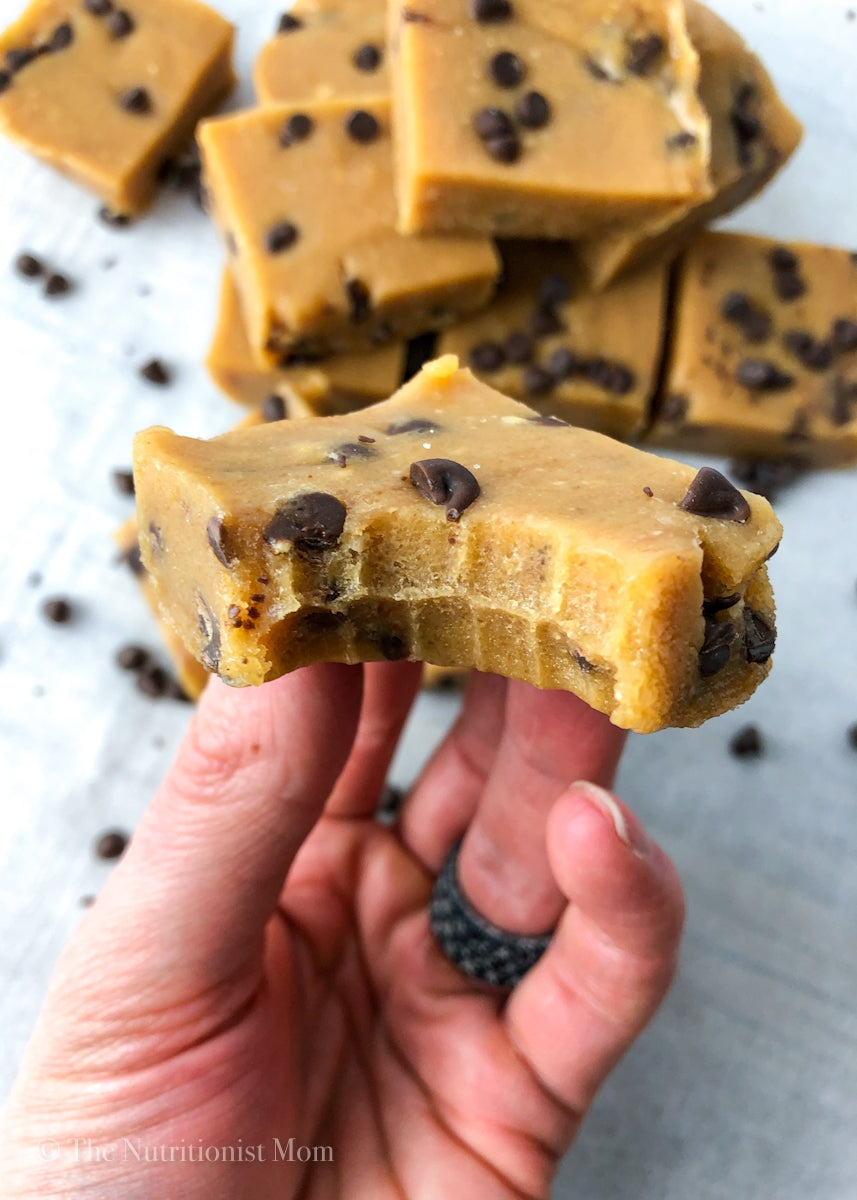 COOKIE DOUGH COLLAGEN FUDGE (KETO)