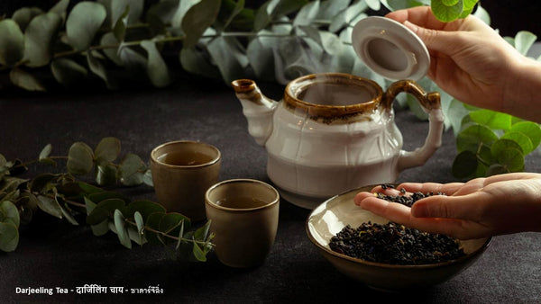 India: Darjeeling Tea दार्जिलिंग चाय ชาดาร์จีลิ่ง Darjeeling Tea is a light-bodied black tea grown in the Darjeeling region of India.