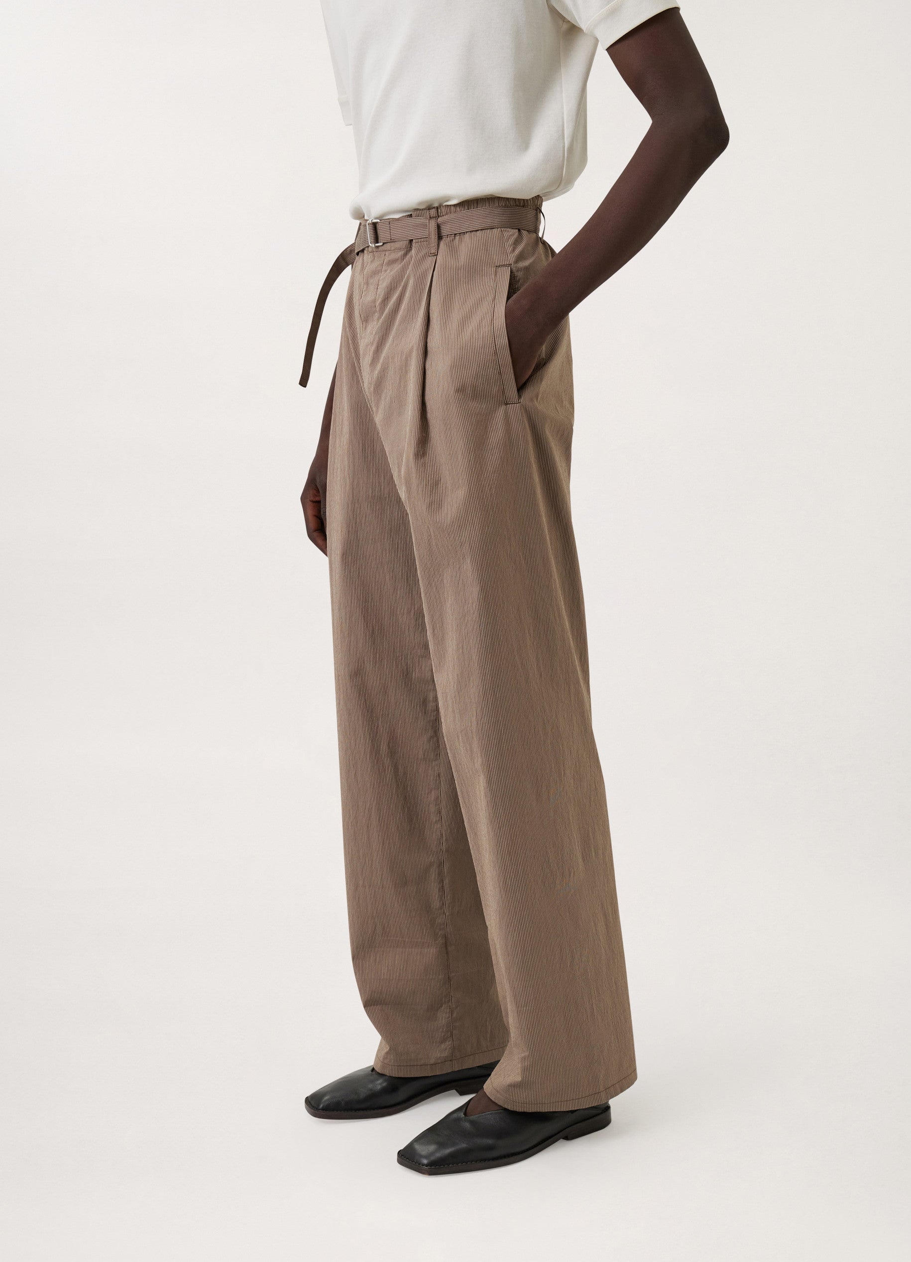 BELTED EASY PANTS