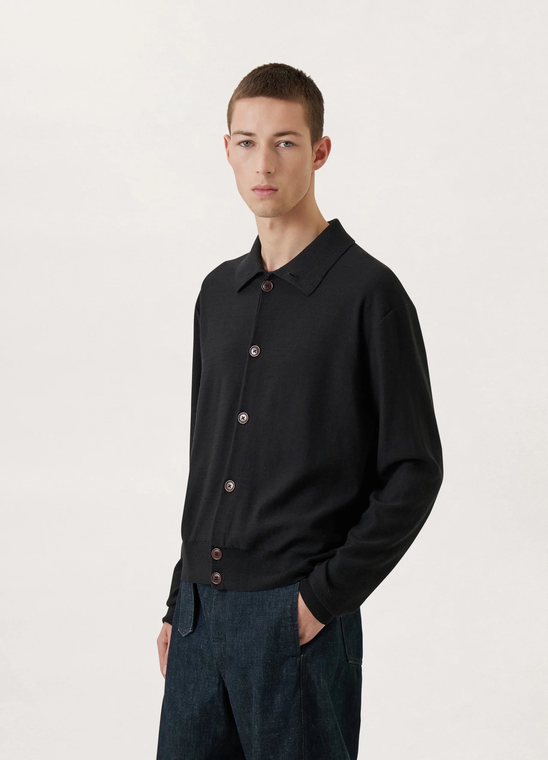 CONVERTIBLE COLLAR KNIT SHIRT