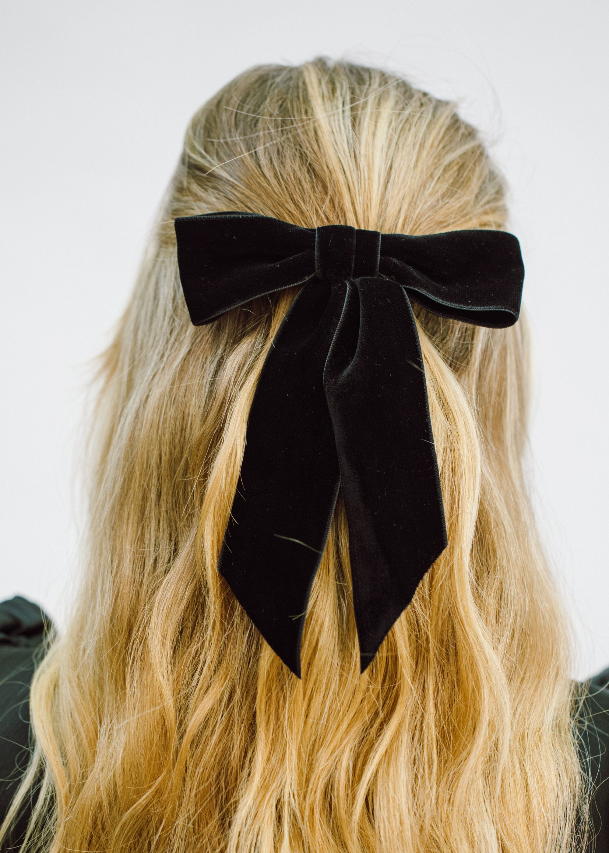 Black hair bows ruled on the Met Gala red carpet  Glamour UK