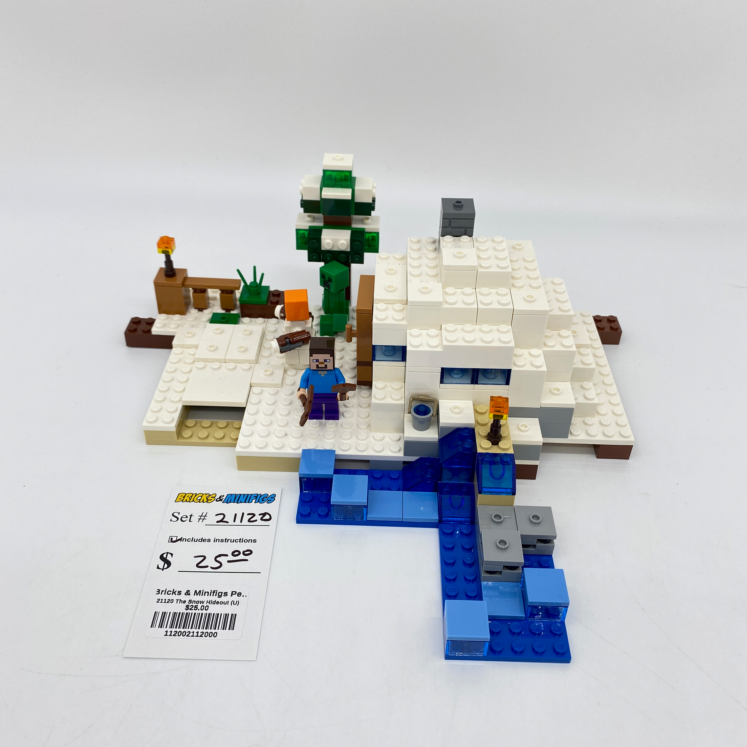 21120 The Snow Hideout (U)