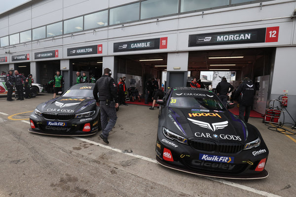 BTCC Donington Race Pit