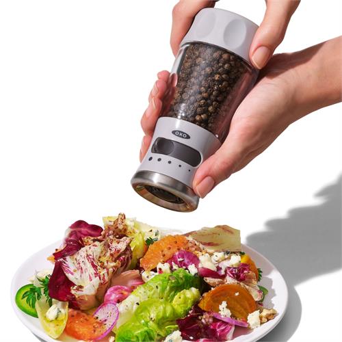 OXO Sleek Mess-Free Salt & Pepper Grinder Set – The Cook's Nook