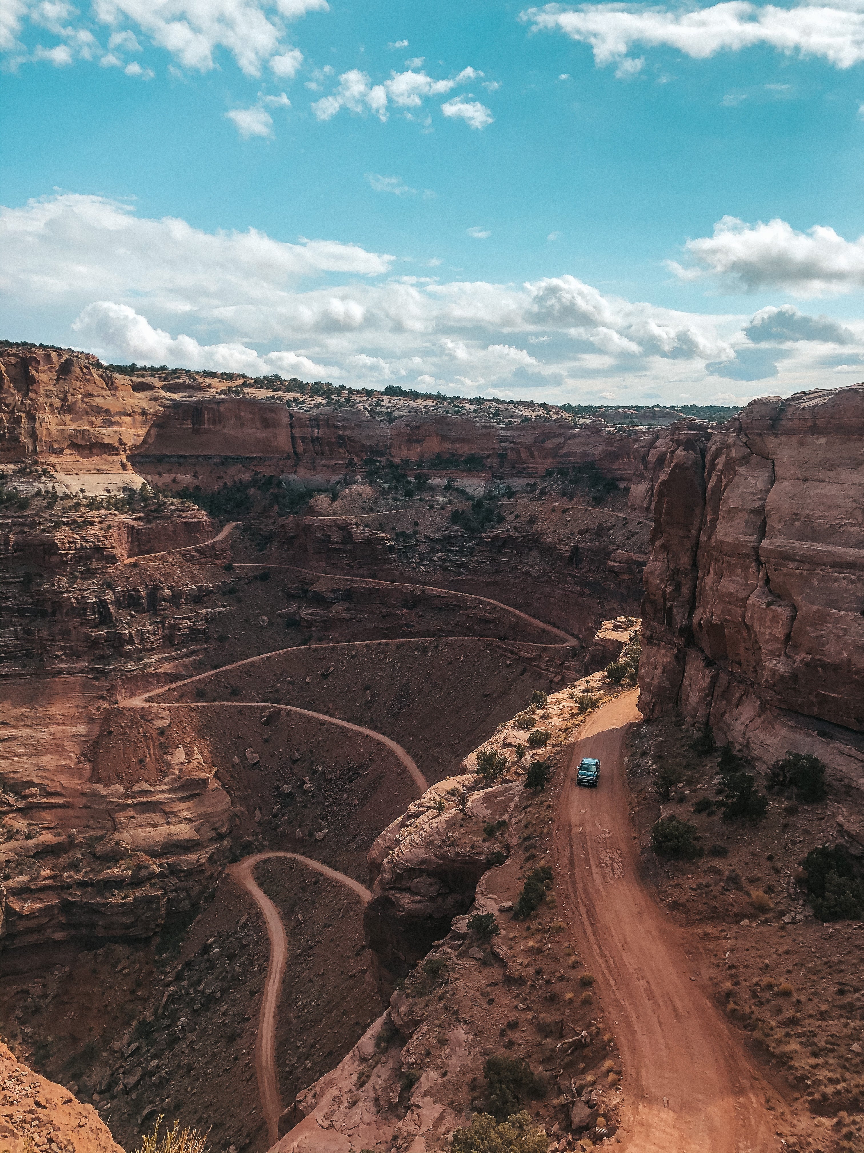 winding road down canyonlands