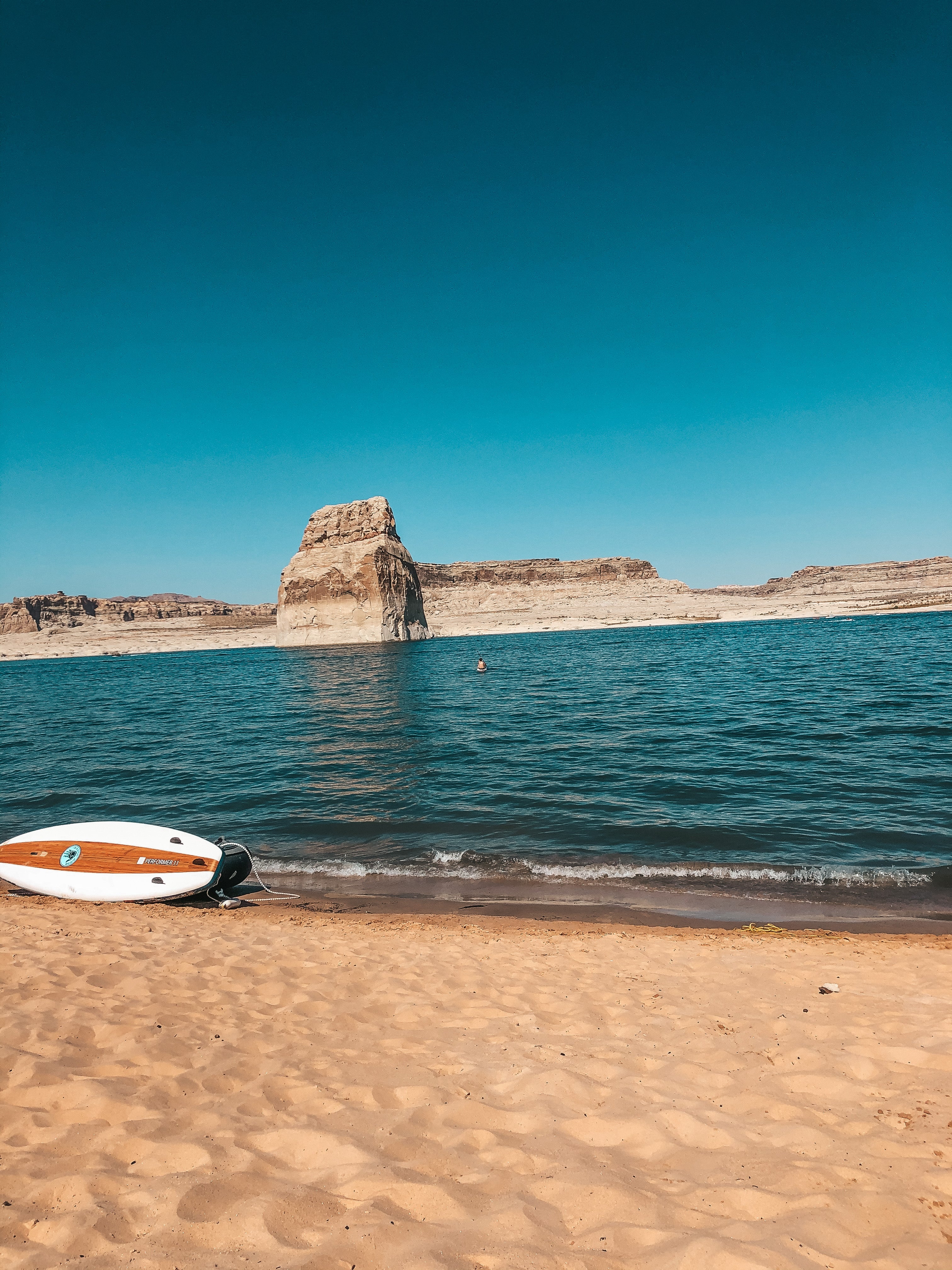 Lone Rock Beach