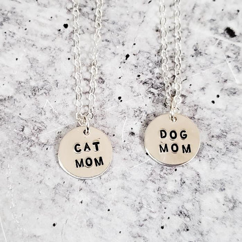 5 must-have gifts for you and your cat