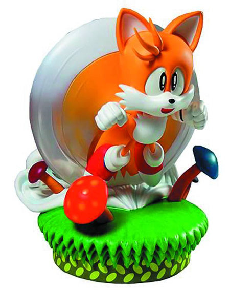 sonic the hedgehog statue