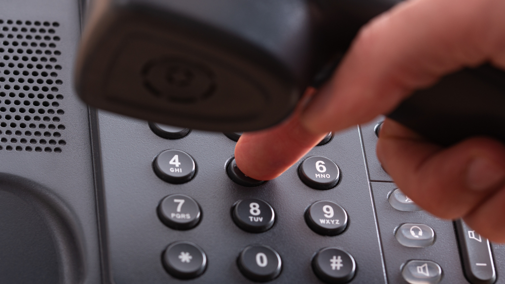 How Landline Call Blockers Can Protect Against Grandparent Scams