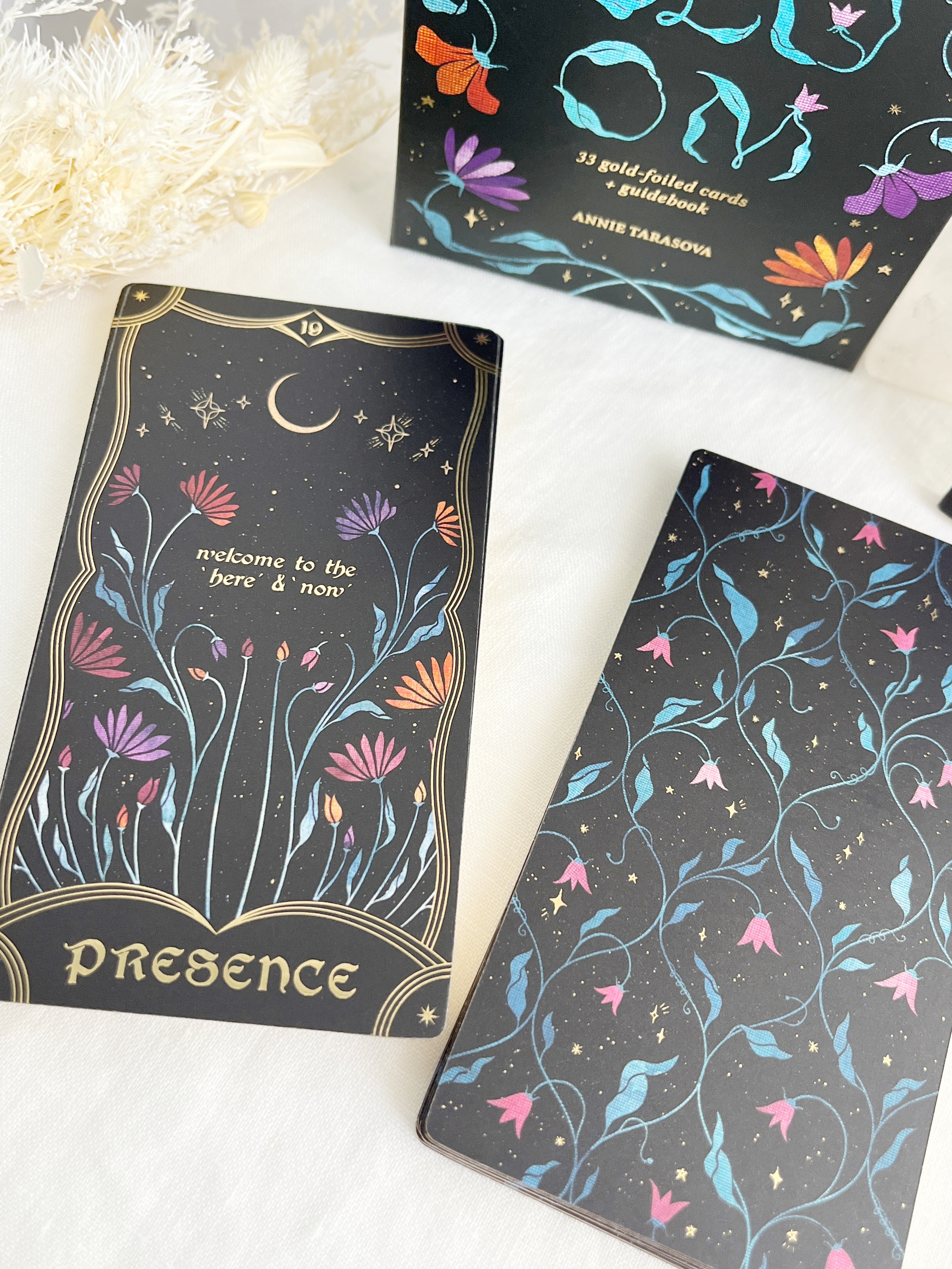 DREAMY MOONS || BLOOM ORACLE