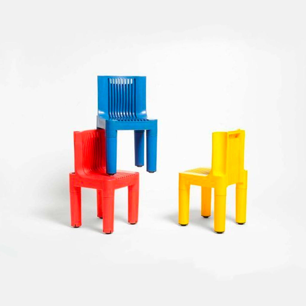 red blue yellow K1340 chairs by Marco Zanuso, Richard Sapper for Kartell 1964 Compasso d’Oro award