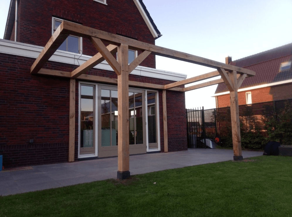 eikenhouten pergola