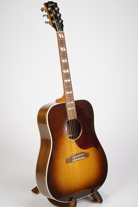 2021 Gibson Hummingbird Studio Walnut w/Anthem pickup — Northern Lights  Music