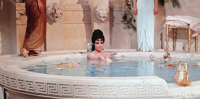 1.cleopatra-donkey-bath