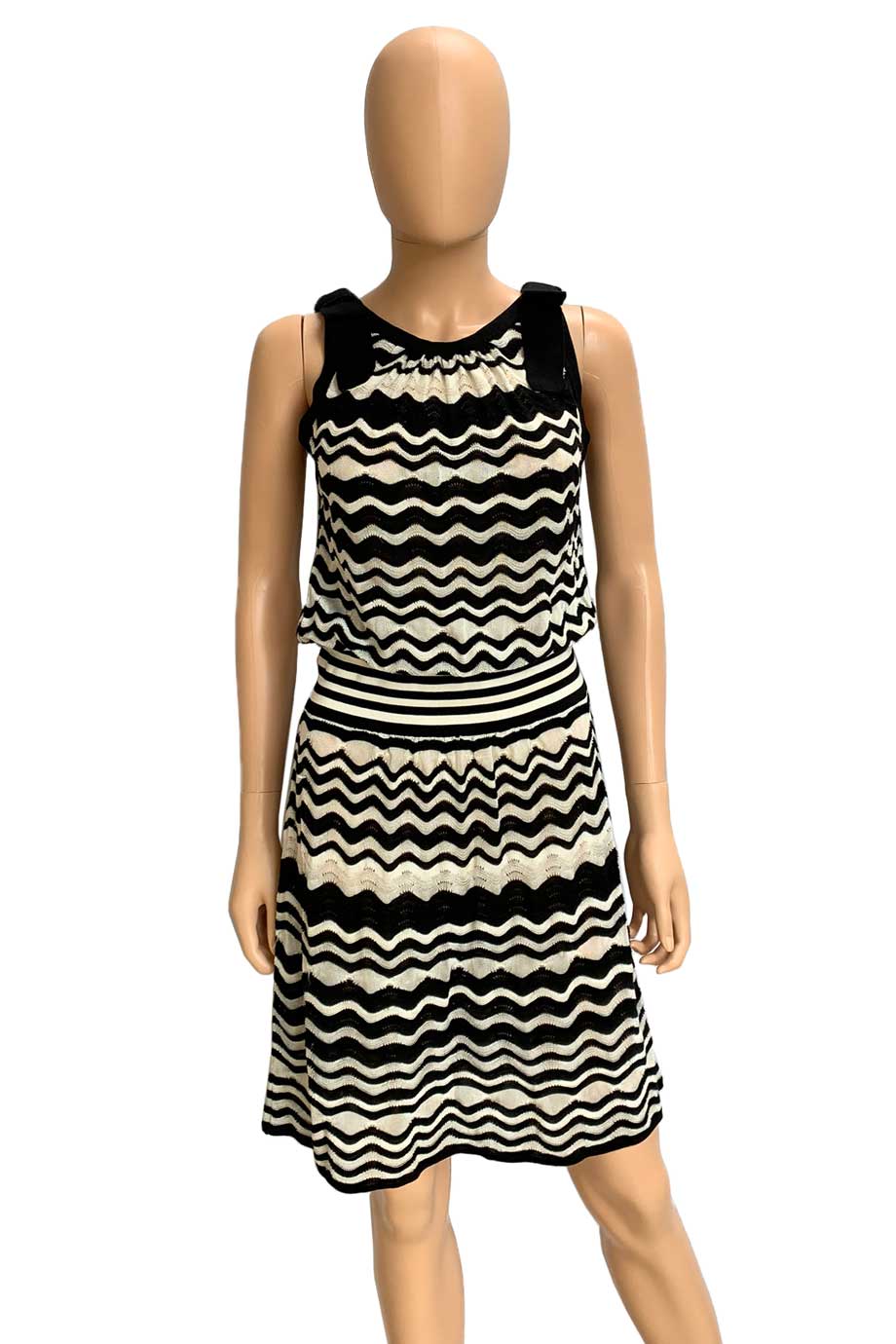 black and white zig zag dress