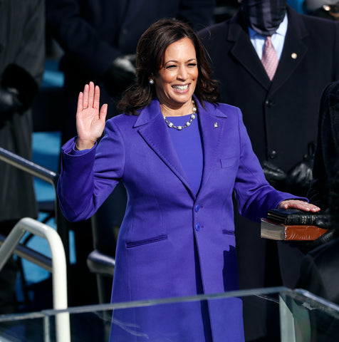 Kamala Harris on inauguration day in a gold and white South Sea necklace by Wilfredo Rosado Photo: Wilfredo Rosado