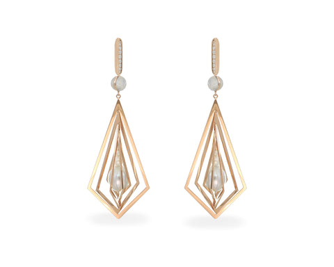 Geometric earrings in 18k rose gold with akoya pearls and cultured freshwater pearls by Tariq Riaz Jewelry