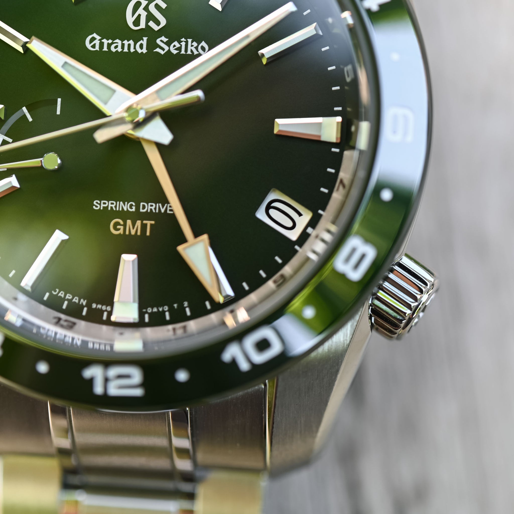 Seiko Grand Seiko Sport Collection Spring drive GMT Green SBGE257 –  BackWatch Department