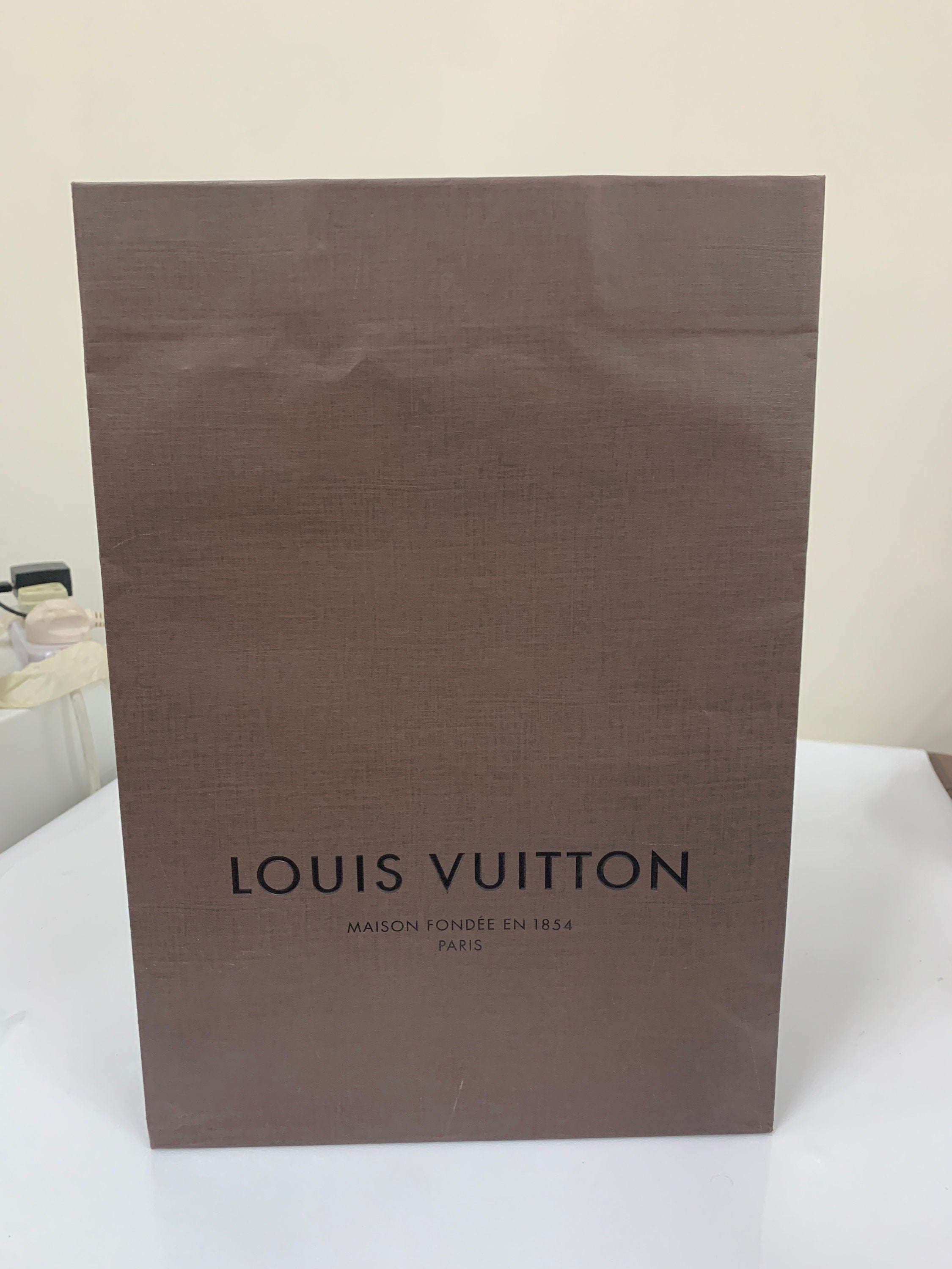 Louis Vuitton Authentic Louis Vuitton Shoes Box Shoes  फट शयर