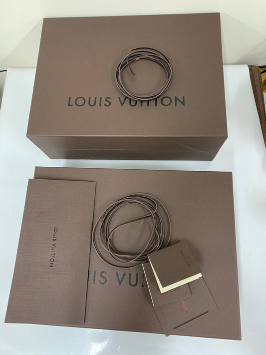 Louis Vuitton LV Hermes Chloe Gucci gift box for belt wallet