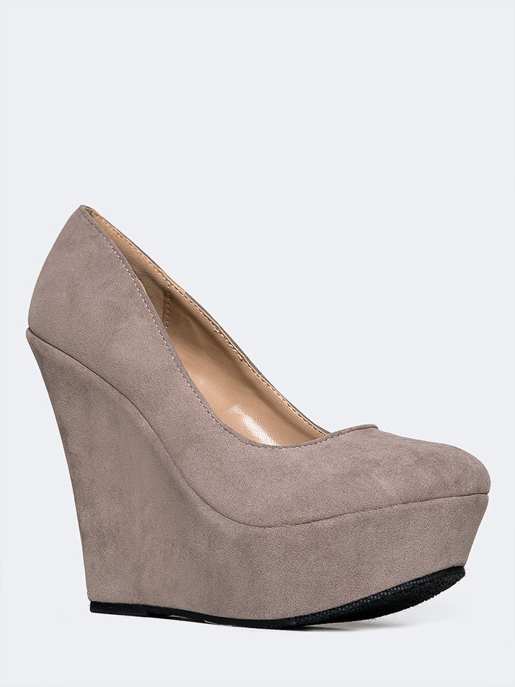 taupe wedge pumps