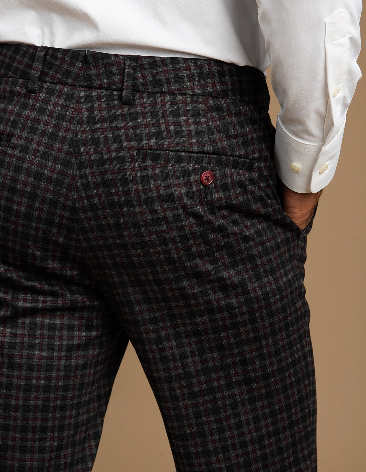 Black and Red Block Check | Chino