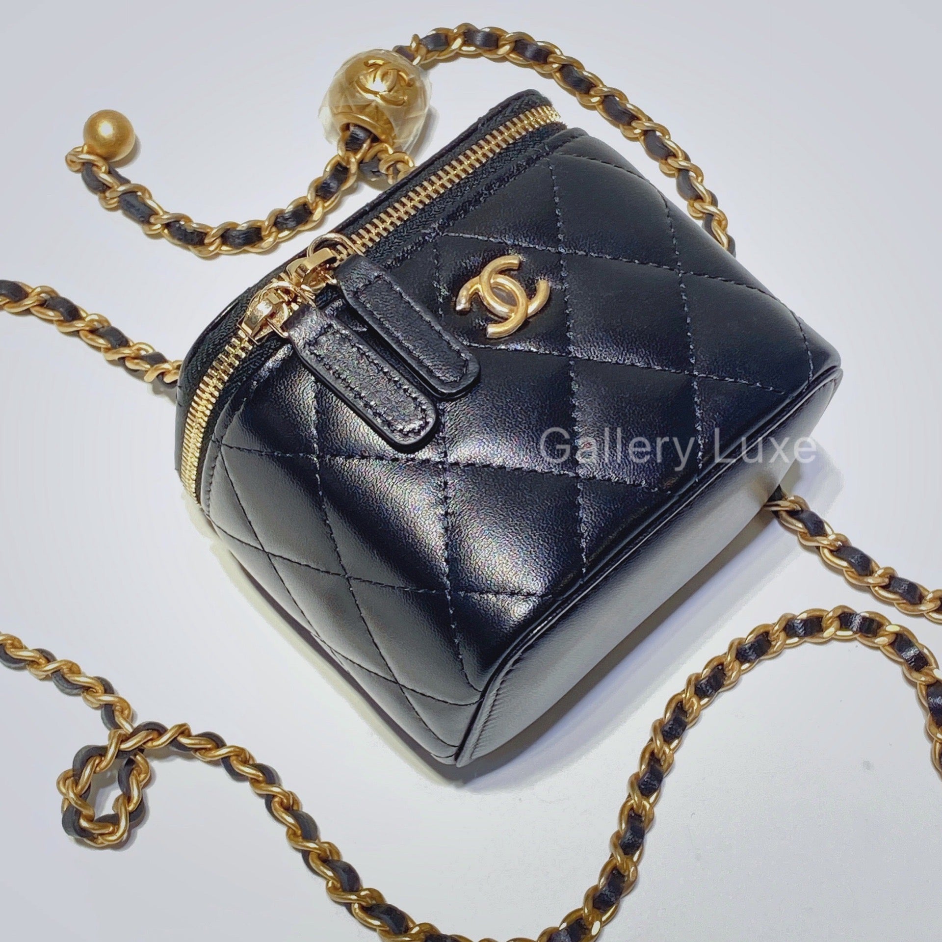 Chanel Small Classic Box With Chain 女裝 手袋及銀包 長銀包 Carousell