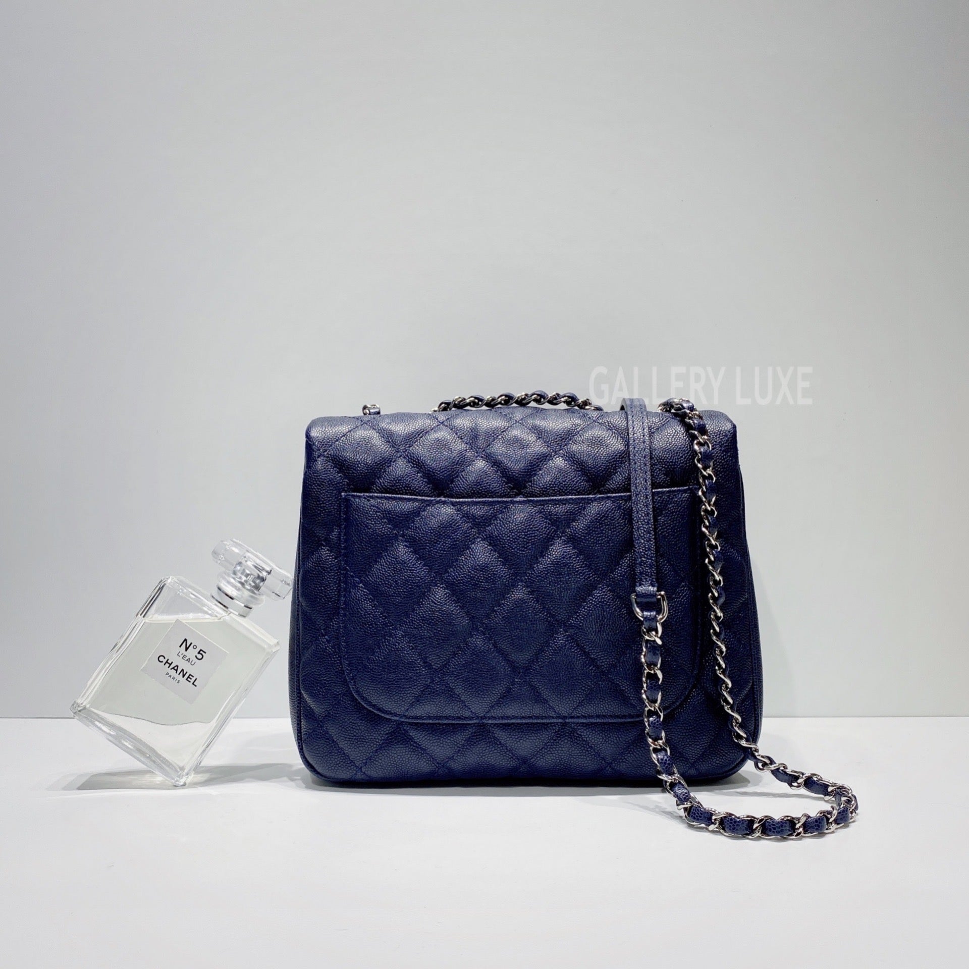 No.3441-Chanel Caviar Urban Companion Flap – Gallery Luxe